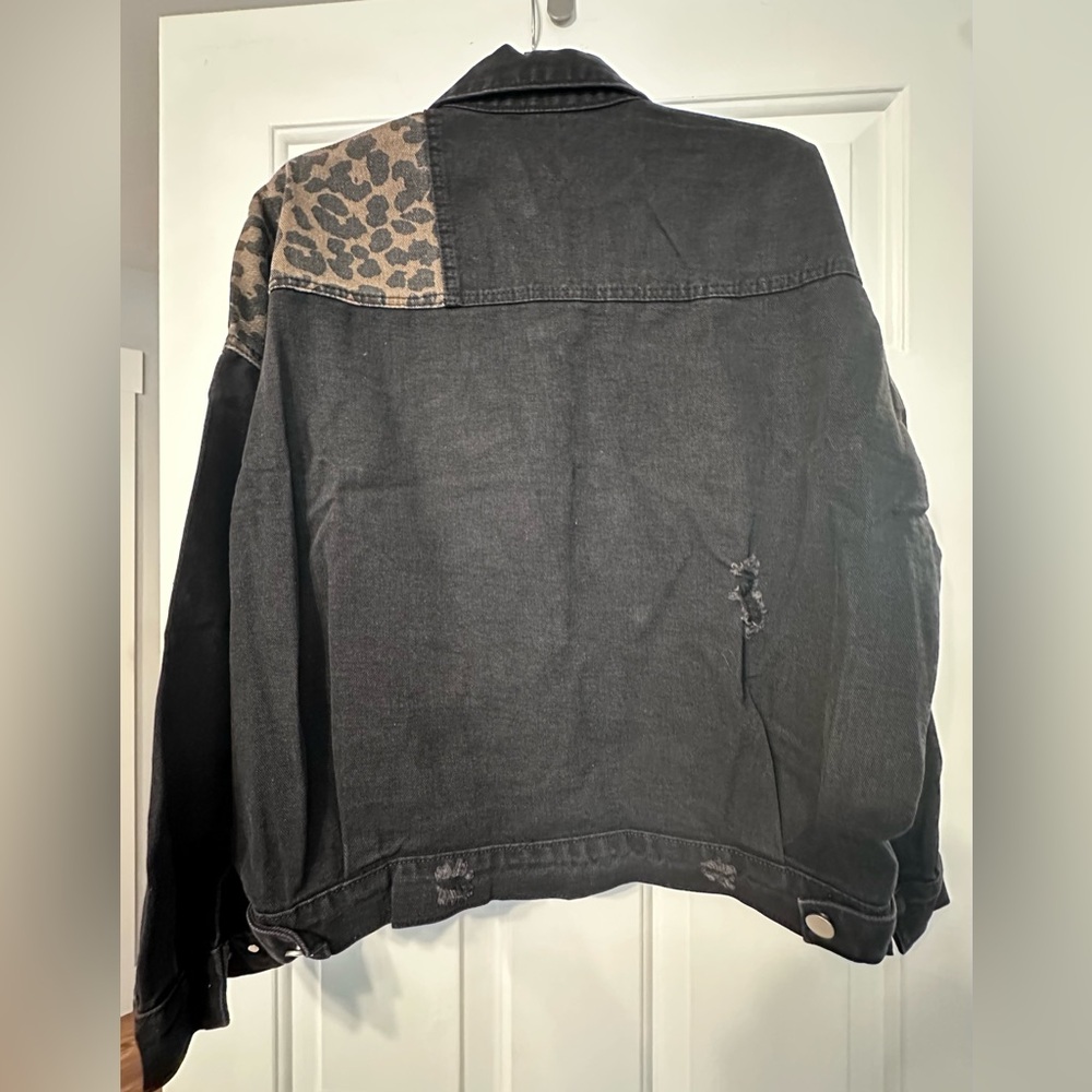 Leopard Patchwork Distressed Denim Jacket - Black/Tan, size L, NWOT - Picture 4 of 10